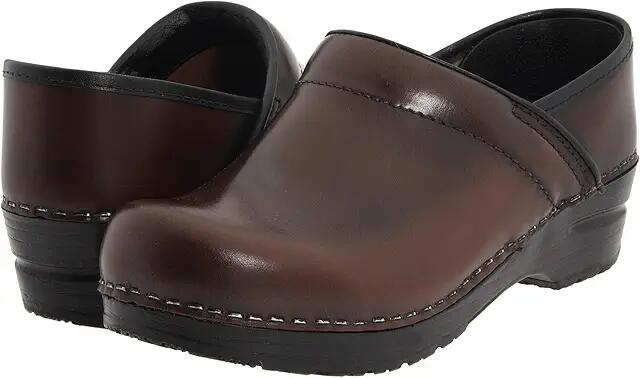 Sanita Professional Cabrio (Brown Brush Off Leather) Women's Clog Shoes Cover