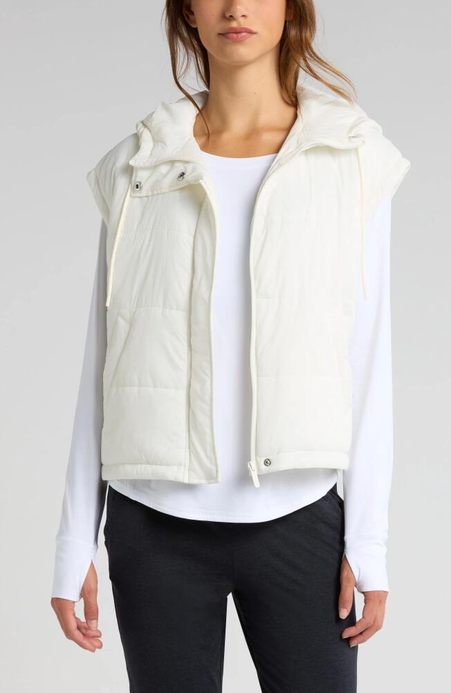 Zella Lightweight Hooded Quilted Vest in Ivory Cloud Cover