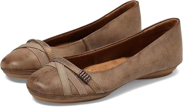 EuroSoft Shainna (Clay/Copper) Women's Flat Shoes Cover