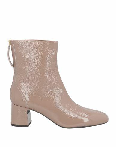 Unisa Woman Ankle boots Blush Soft Leather Cover