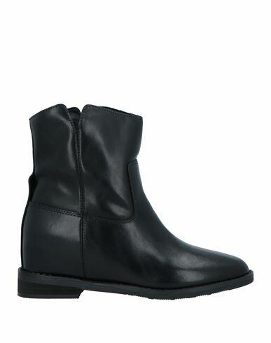 Francesco Milano Woman Ankle boots Black Leather Cover