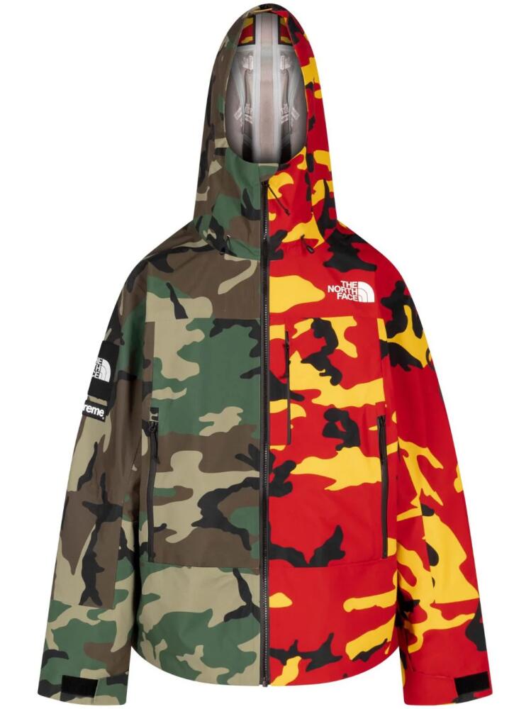 Supreme x The North Face camouflage-pattern shell jacket - Green Cover