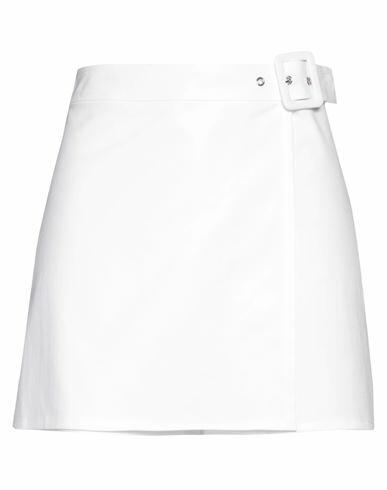 Boutique Moschino Woman Shorts & Bermuda Shorts White Cotton, Elastane Cover