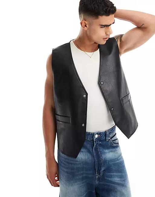 ASOS DESIGN faux leather vest in black Cover