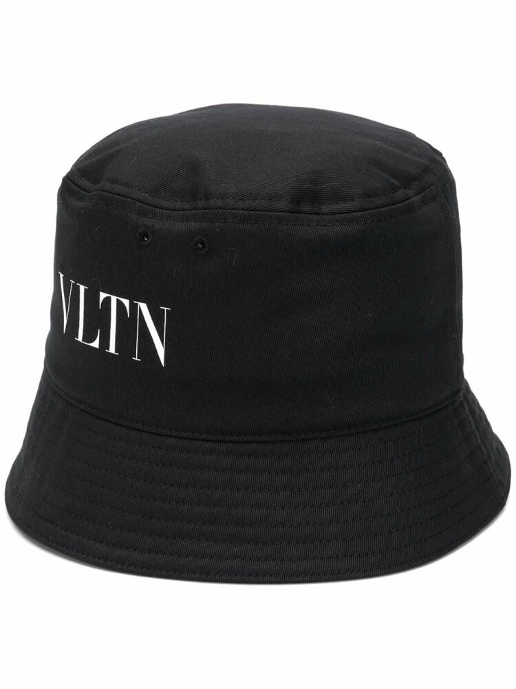 Valentino Garavani logo-print bucket hat - Black Cover