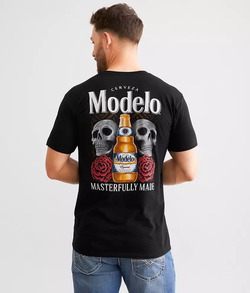 Changes Modelo Skulls & Bottle T-Shirt Cover