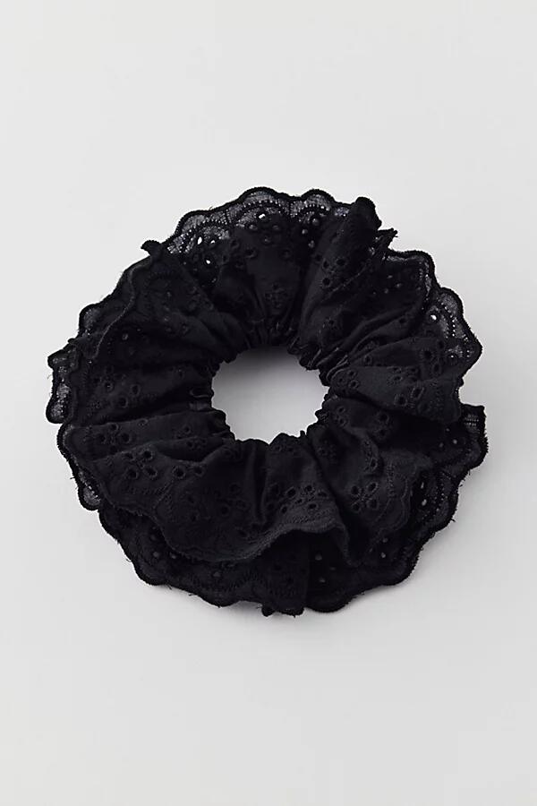 Eyelet Ruffle Scrunchie in Black Cover