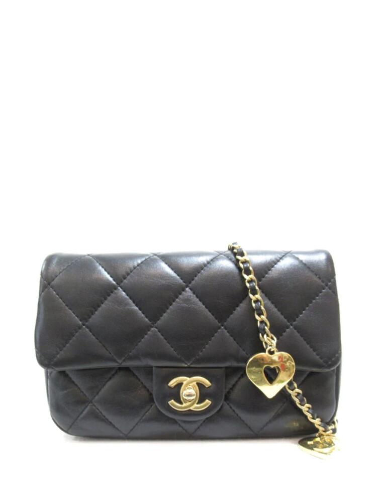 CHANEL Pre-Owned 2020 matelasse mini shoulder bag - Black Cover