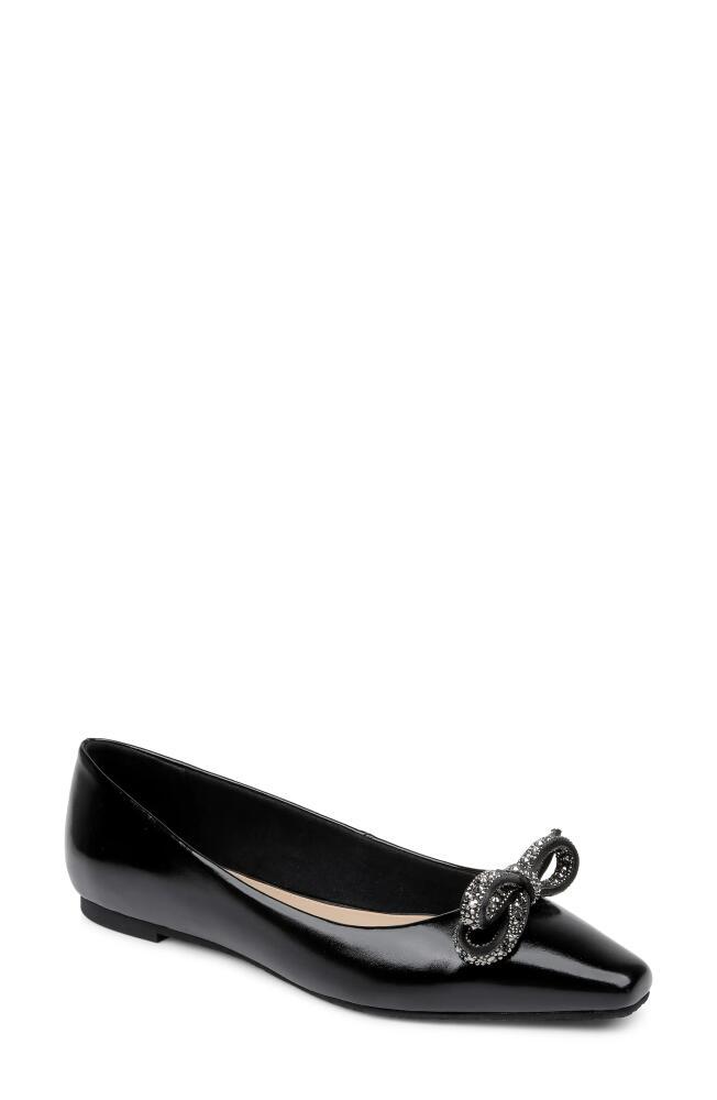 Jewel Badgley Mischka Hesther Flat in Black Cover