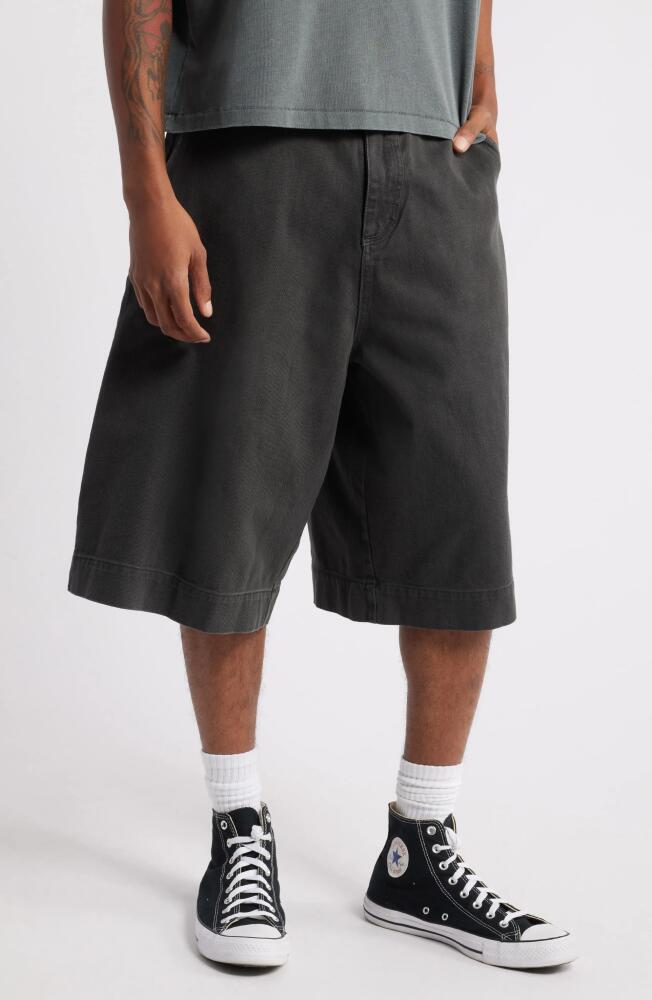 Elwood Everyday Baggy Twill Shorts in Off Black Cover