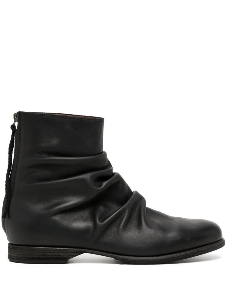 Yohji Yamamoto pleat-detail leather boots - Black Cover