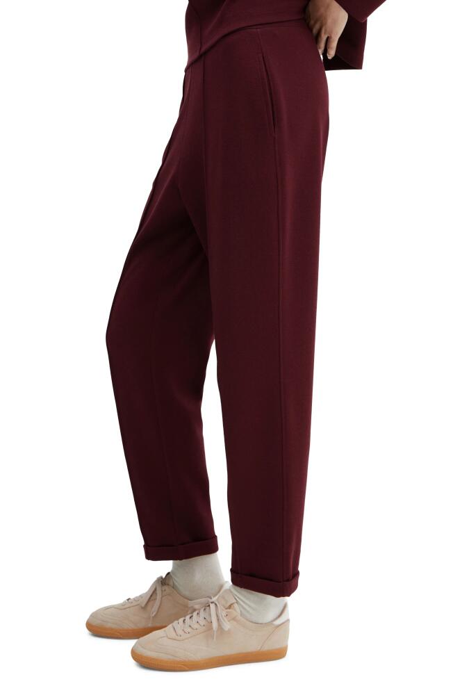 MANGO Seam Detail Joggers in Burgundy Cover