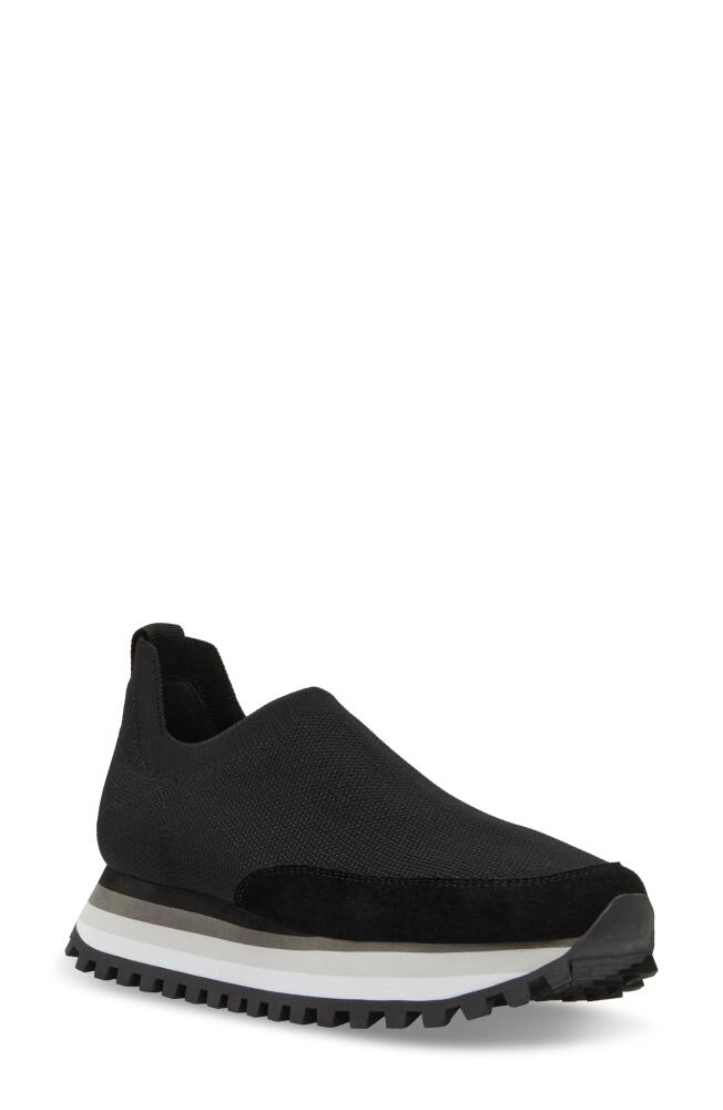 Blondo Lakelyn Knit Slip-On Sneaker in Black Knit Cover