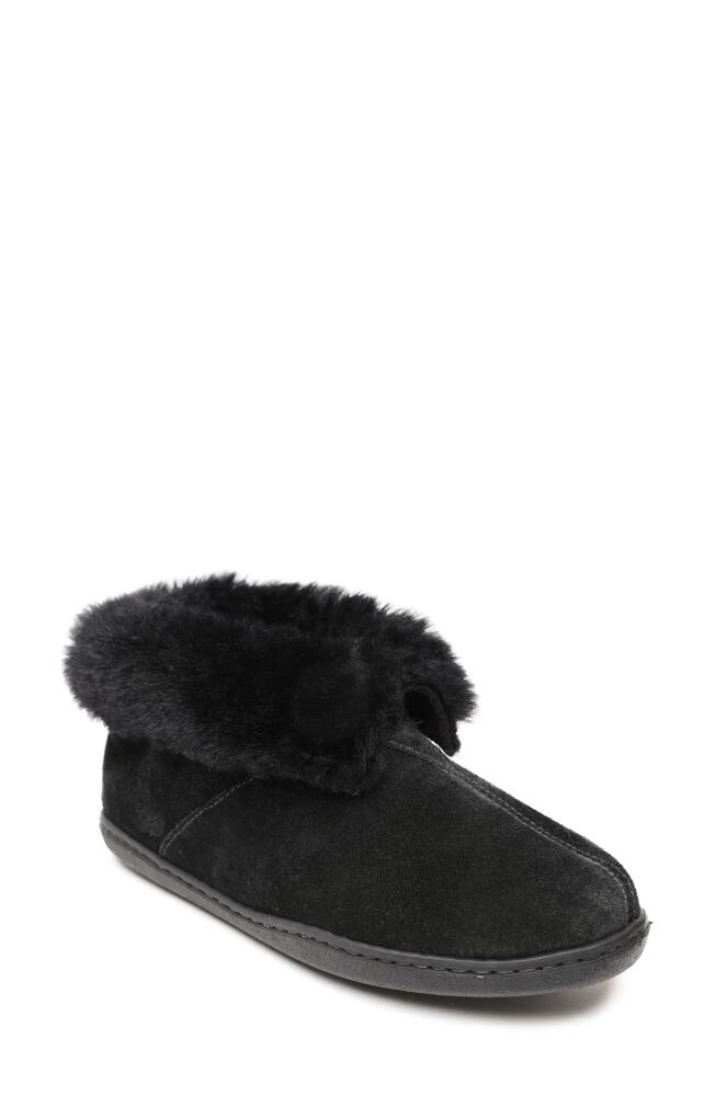 Minnetonka Genuine Sheepskin & Suede Slipper in Black Cover