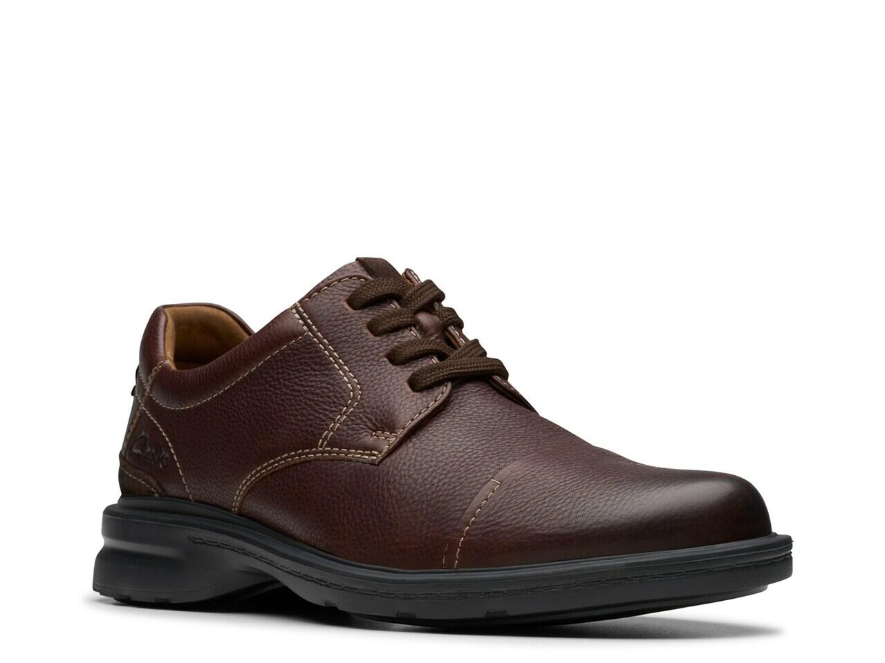 Clarks Gessler Cap Toe Oxford | Men's | Dark Brown Cover