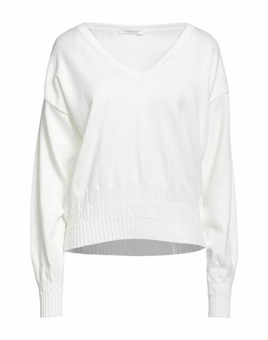 Bellwood Woman Sweater White Cotton Cover