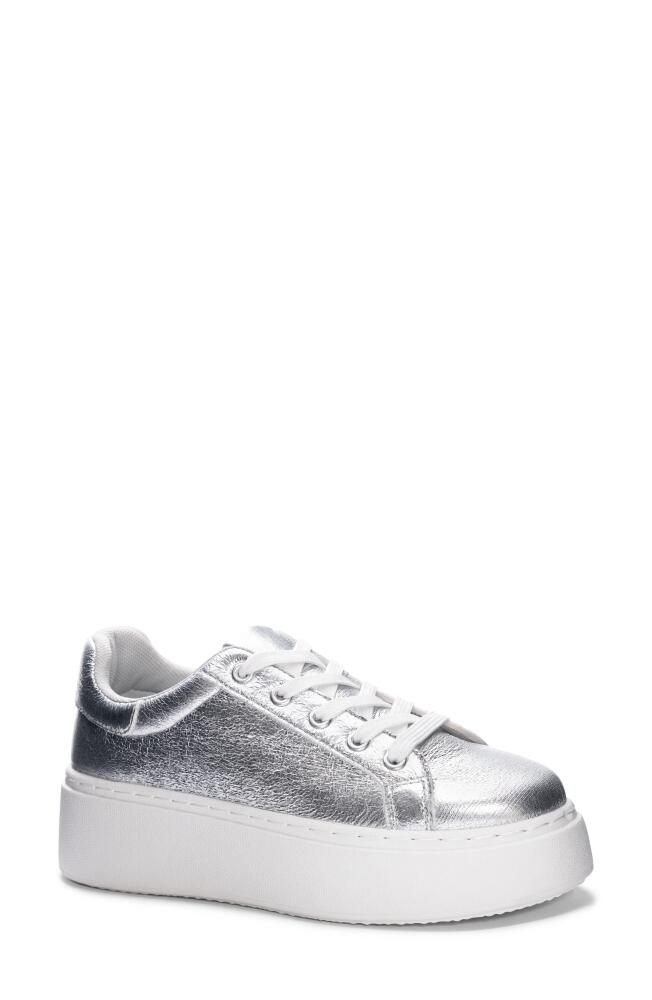 Dirty Laundry Record Platform Sneaker in Silver Cover