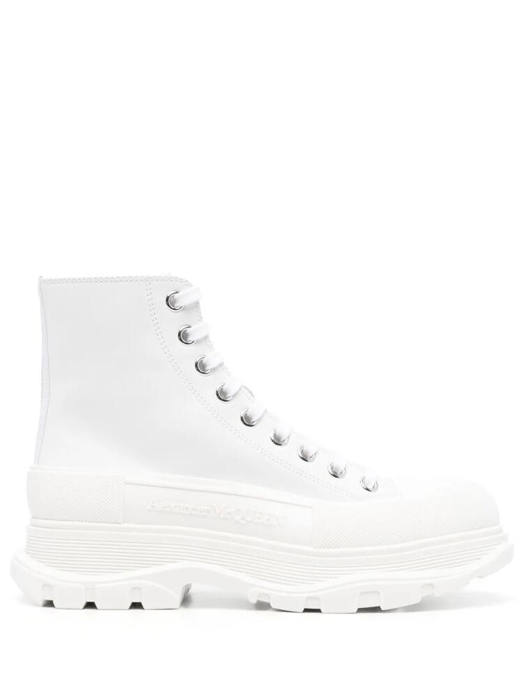 Alexander McQueen chunky lace-up boots - White Cover