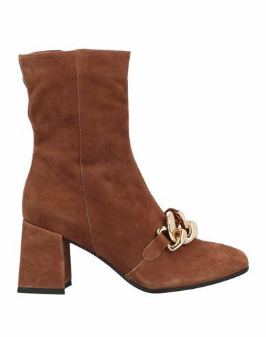 Formentini Woman Ankle boots Brown Soft Leather Cover