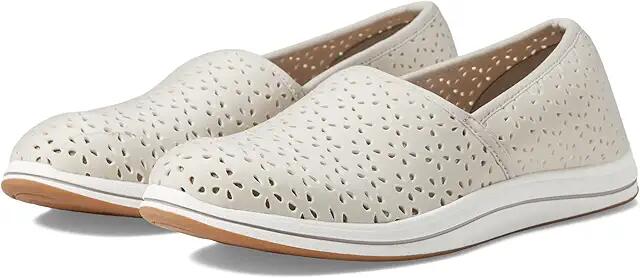 Clarks Breeze Emily (Light Taupe Synthetic) Women's Shoes Cover