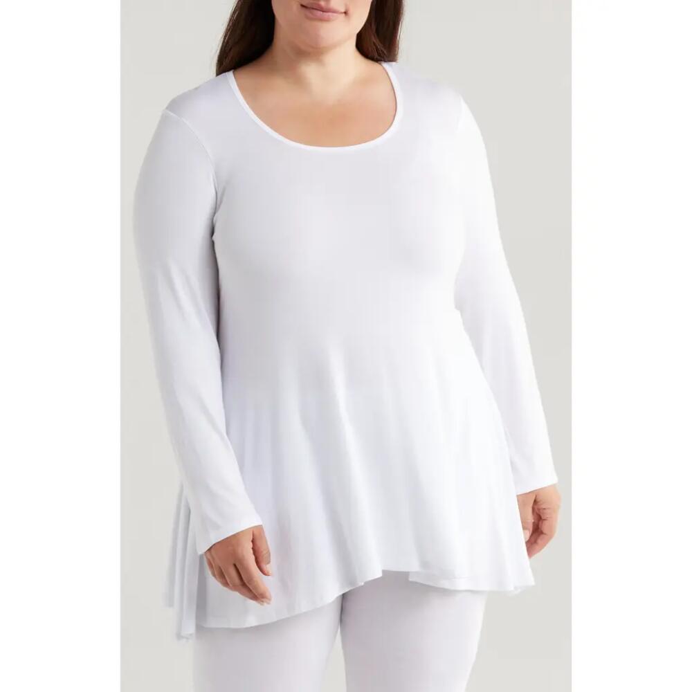 24seven Comfort Apparel Swing Asymmetric Hem Tunic Top in White Cover