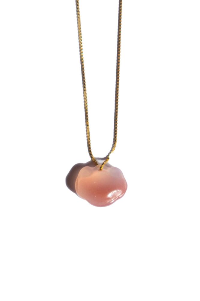 seree Cloud Pink agate pendant necklace Cover