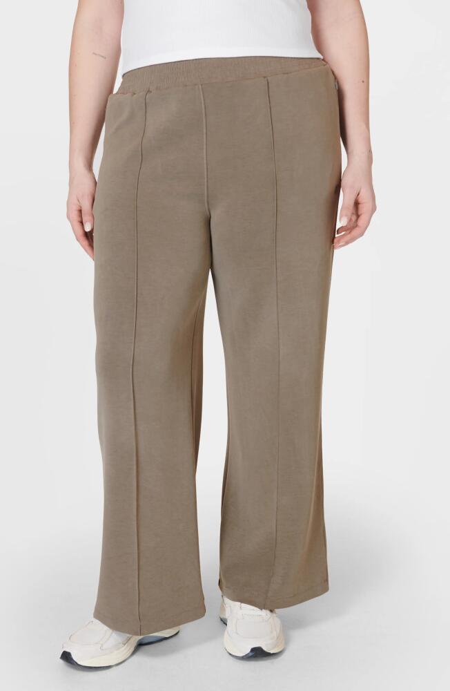 Sweaty Betty Sand Wash Cloud Weight Track Pants in Dark Timber Brown Cover