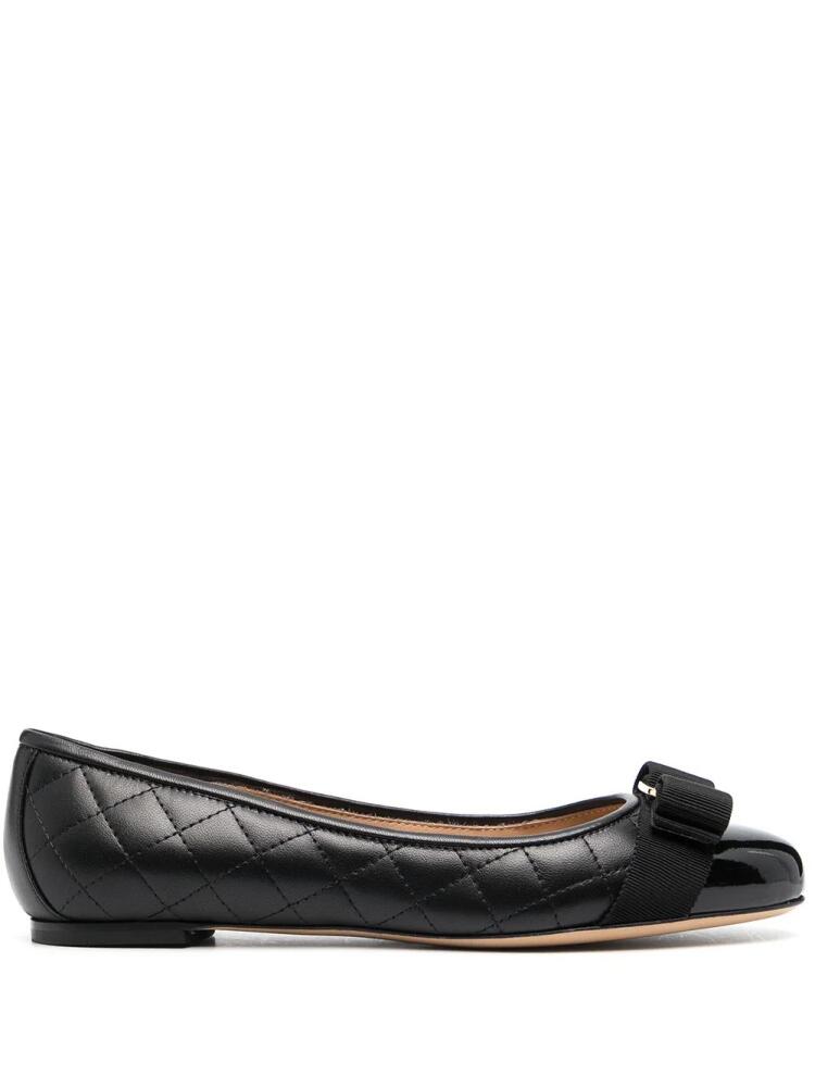 Ferragamo Varina quilted ballerina shoes - Black Cover