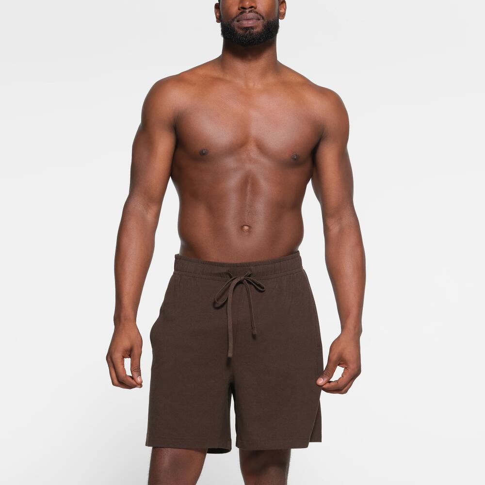 SKIMS Mens Relaxed Short | Deep Neutral | Medium | Jersey Lounge Cover