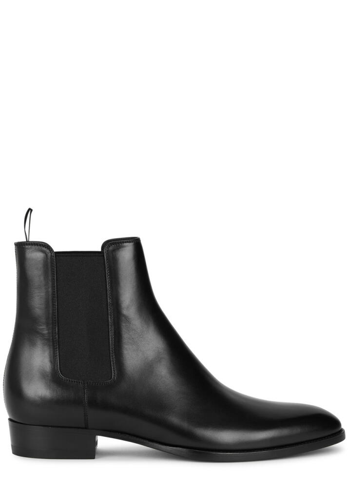 Saint Laurent Wyatt 30 Leather Chelsea Boots - Black Cover