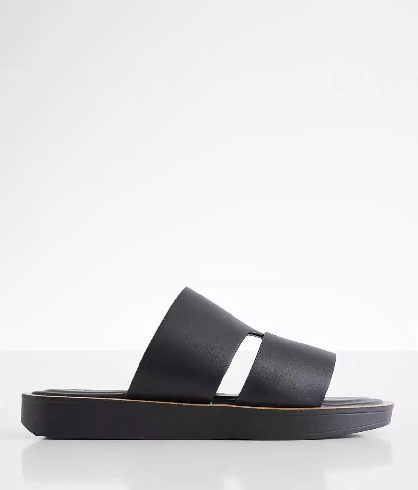 Qupid Cal Sandal Cover