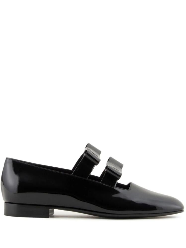 Giorgio Armani leather bow detailing loafers - Black Cover