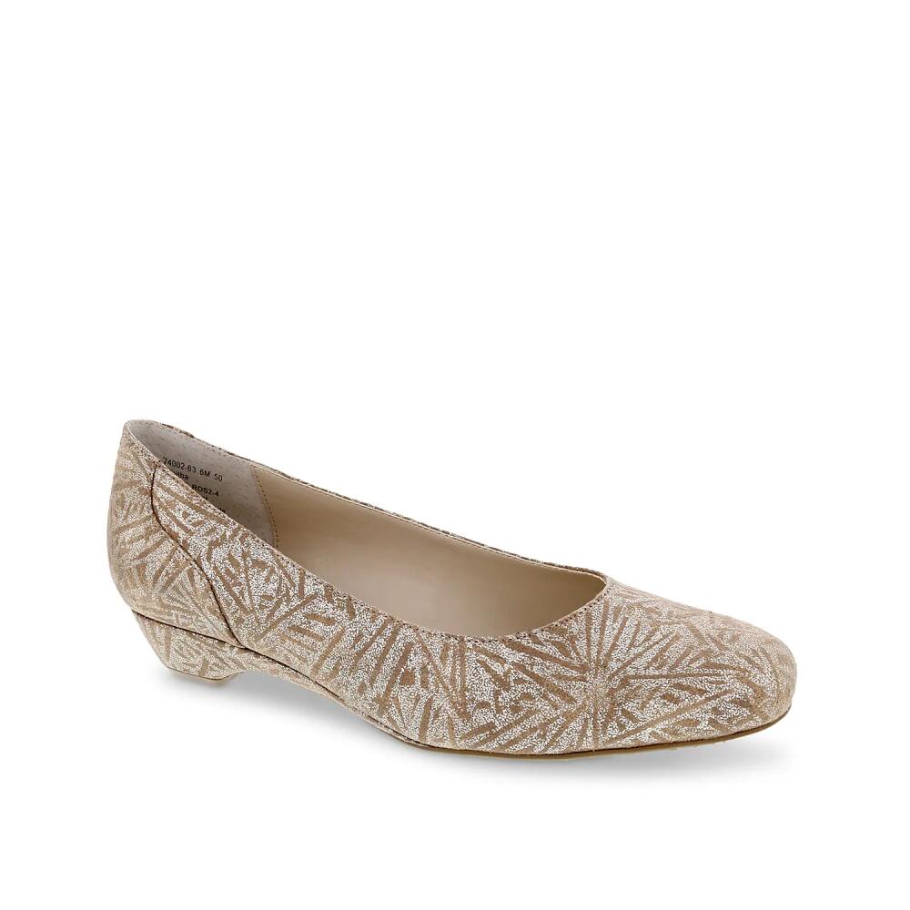 Ros Hommerson Tabitha Pump | Women's | Tan Cover