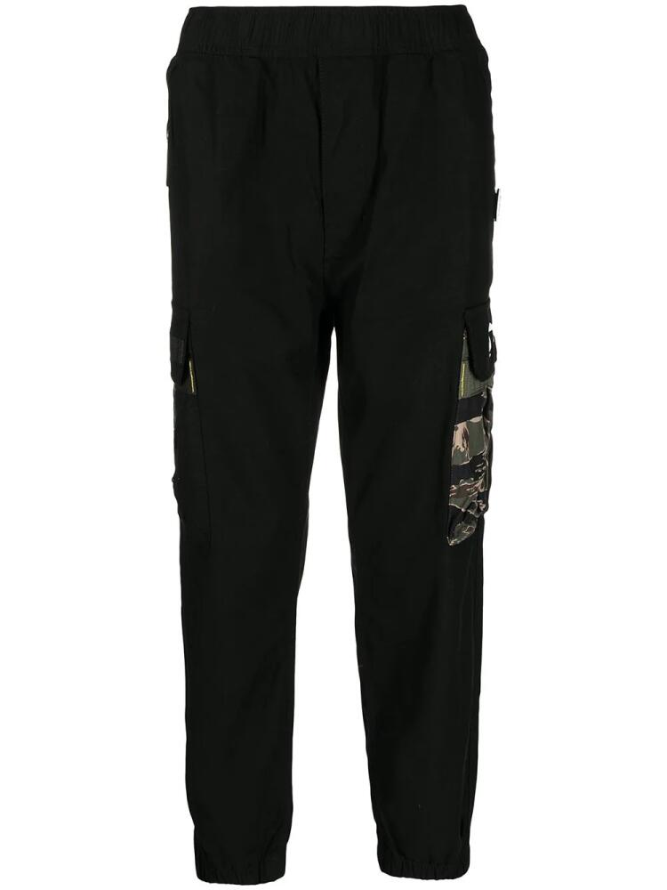 AAPE BY *A BATHING APE® camo-detail cargo trousers - Black Cover