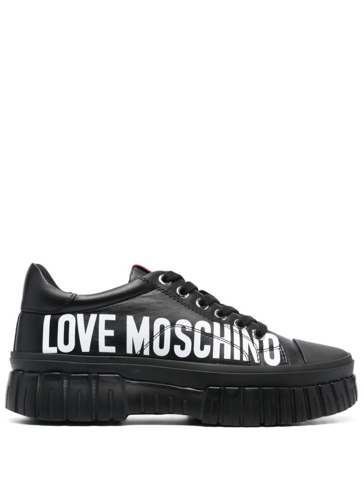 Love Moschino logo-print low-top sneakers - Black Cover