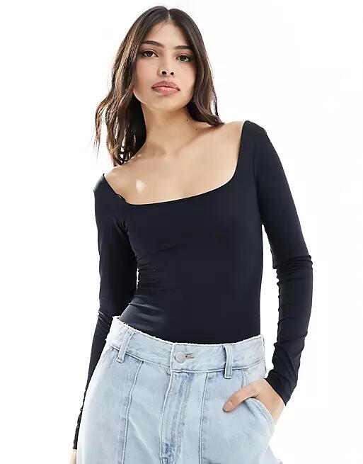 Bershka seamless bodysuit in black Cover