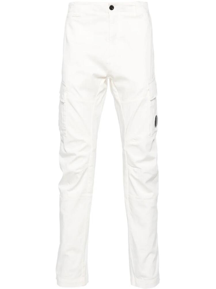 C.P. Company Lens-detail mid-rise cargo trousers - White Cover