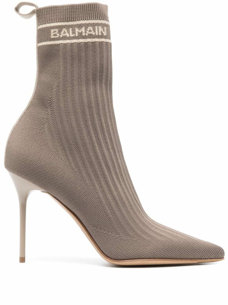 Balmain pointed-toe sock-style boots - Grey Cover