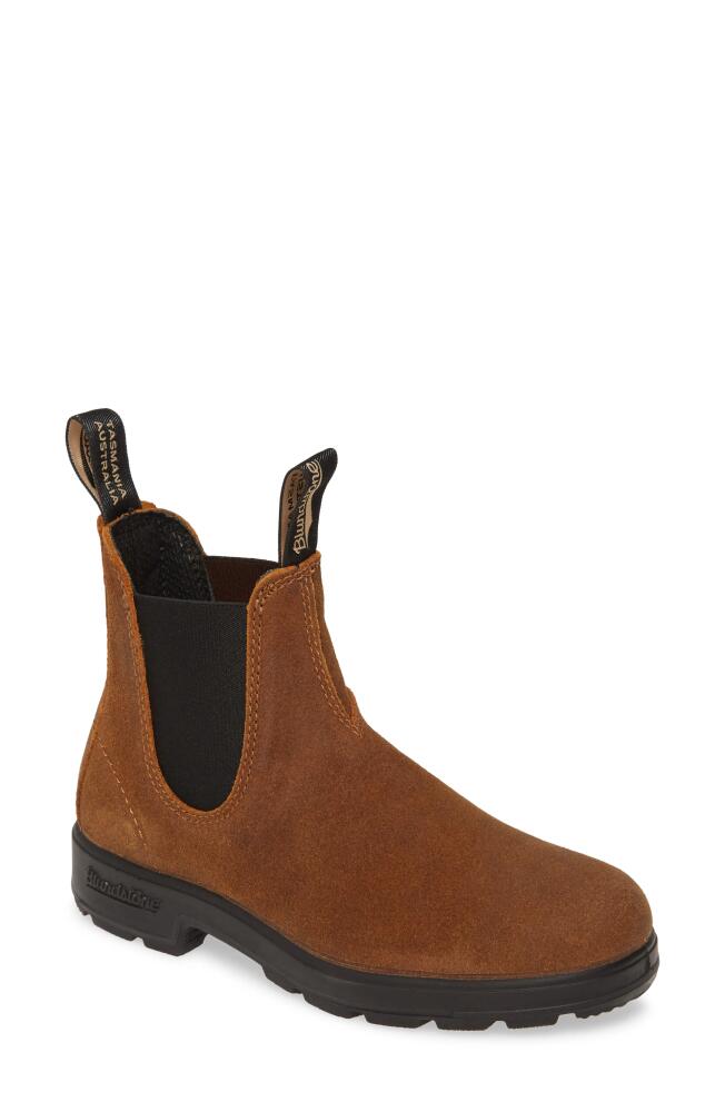 Blundstone Footwear Original Series Chelsea Boot in Tobacco Suede Cover