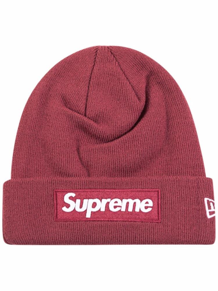 Supreme x New Era Box Logo knitted beanie - Brown Cover