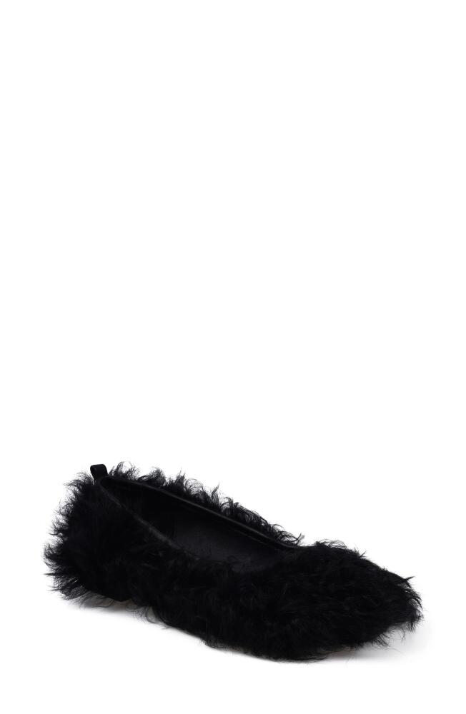 Artisan Crafted By Zigi Quincy Faux Fur Flat in Black Leather Cover