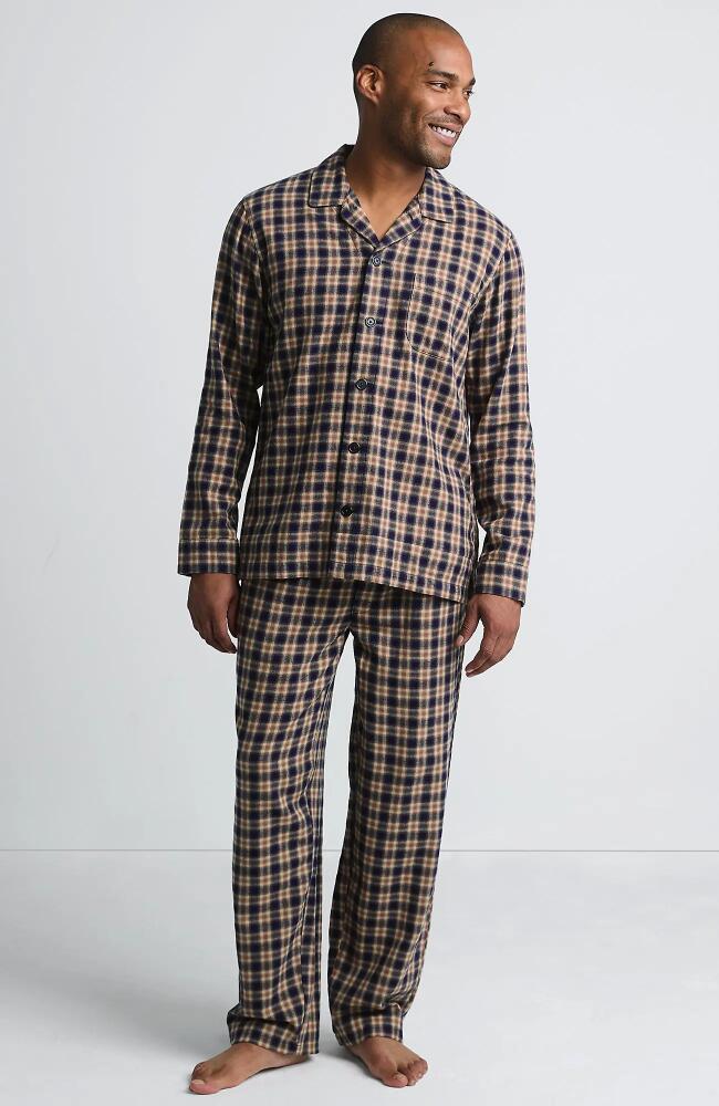 Lands' End Flannel Pajama Set in Radiant Navy/khaki Plaid Cover