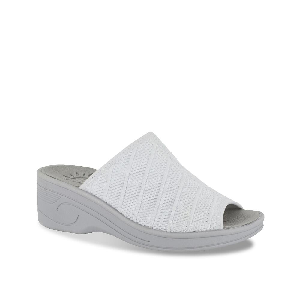 Easy Street Airy Wedge Sandal | Women's | White Cover