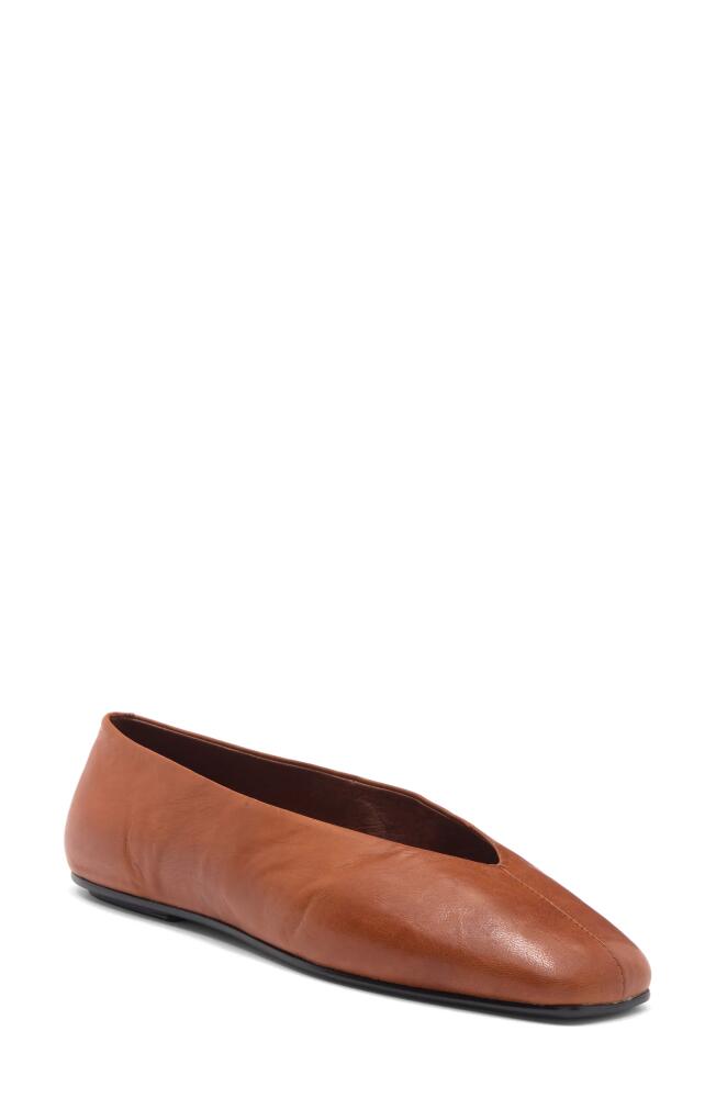 Jeffrey Campbell Fathom Flat in Tan Cover