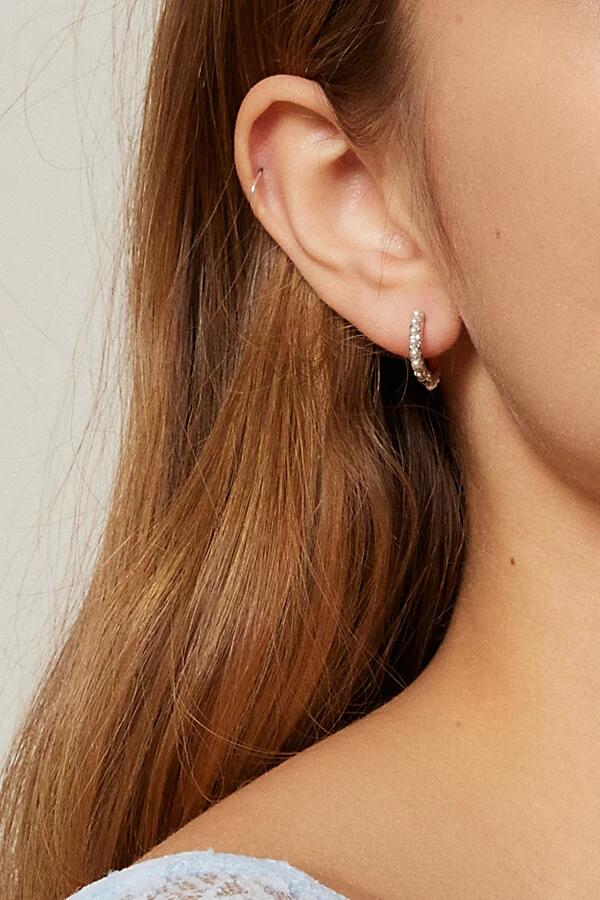 Urban Outfitters 14k Gold & White Gold Plated Pearl Hoop Earring in Silver Cover