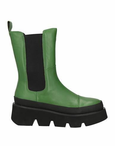 Emanuélle Vee Woman Ankle boots Green Soft Leather Cover