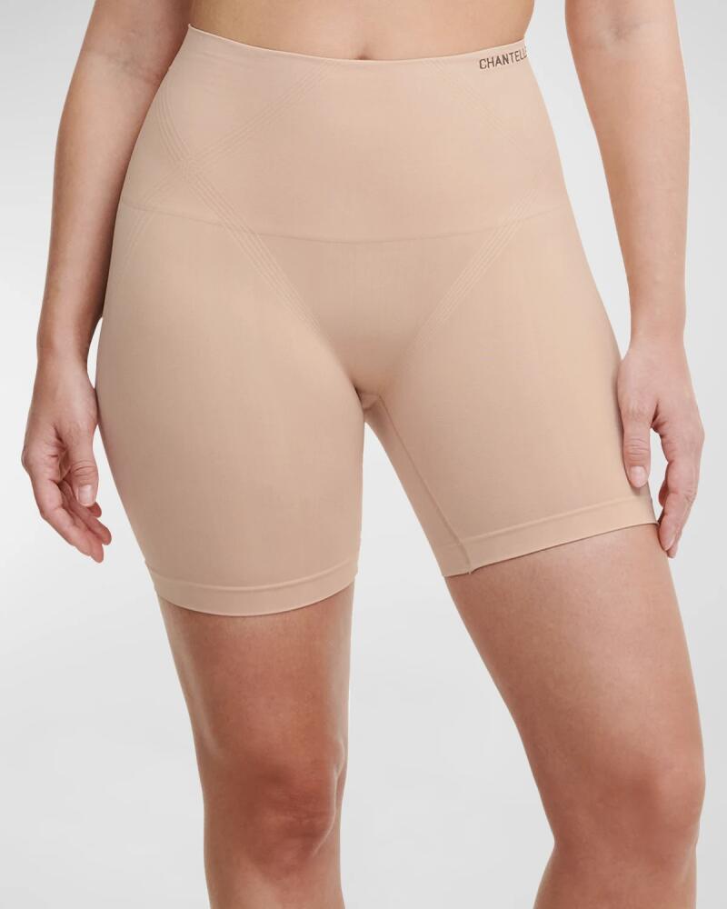 Chantelle Smooth Comfort Mid-Thigh Shaping Shorts Cover