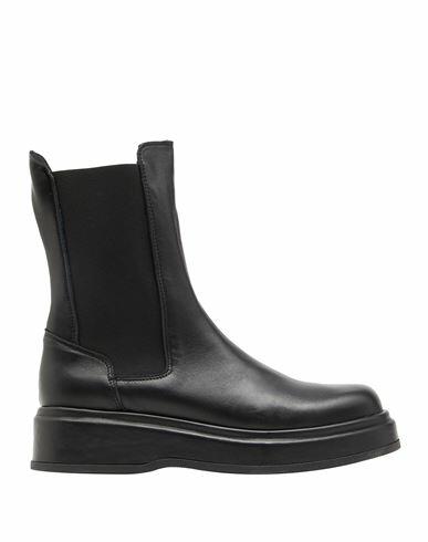 Leonardo Principi Woman Ankle boots Black Ovine leather Cover