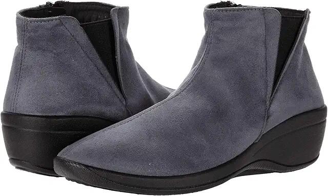 Arcopedico Luana (Grey Suede) Women's Shoes Cover