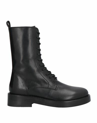 Ann Demeulemeester Woman Ankle boots Black Leather Cover